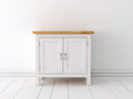 Aparador de madera con 2 puertas 90x42x85 cm - Blanco-Roble - Diseño clásico para salón